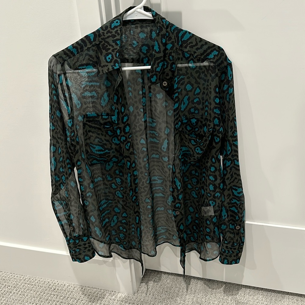 Green Animal Print Button Up. NWT Size XS